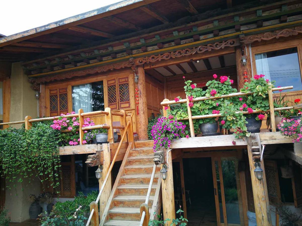 Courtyard Shangri-La 藏舍小院 ภายนอก รูปภาพ